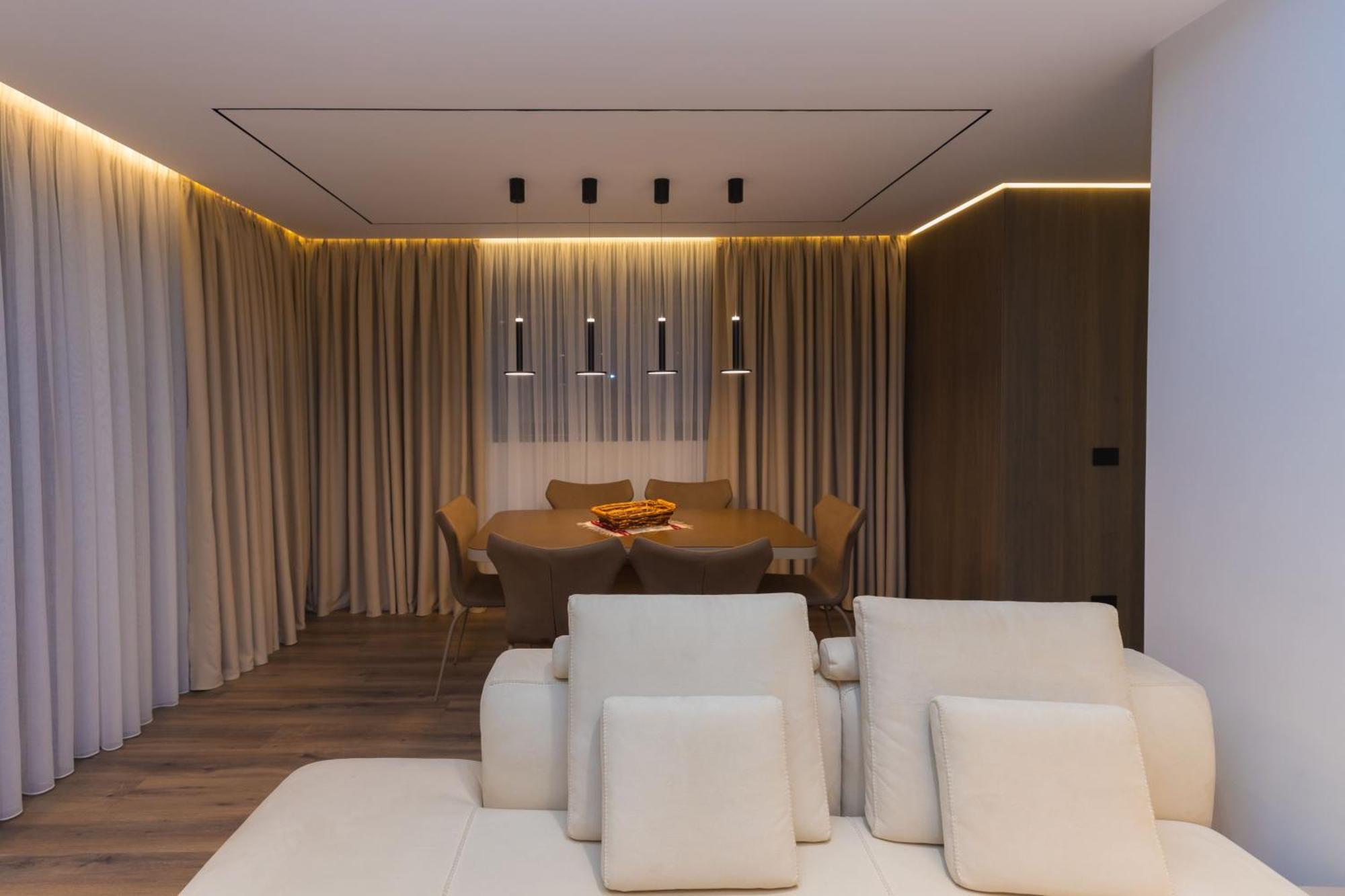 Diora'S Hotel And Apartments Vlore Room photo